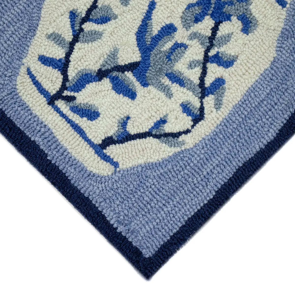 2'6" x 4' Frontporch Ginger Jars Indoor/Outdoor Rug - Blue Polyester; Acrylic
